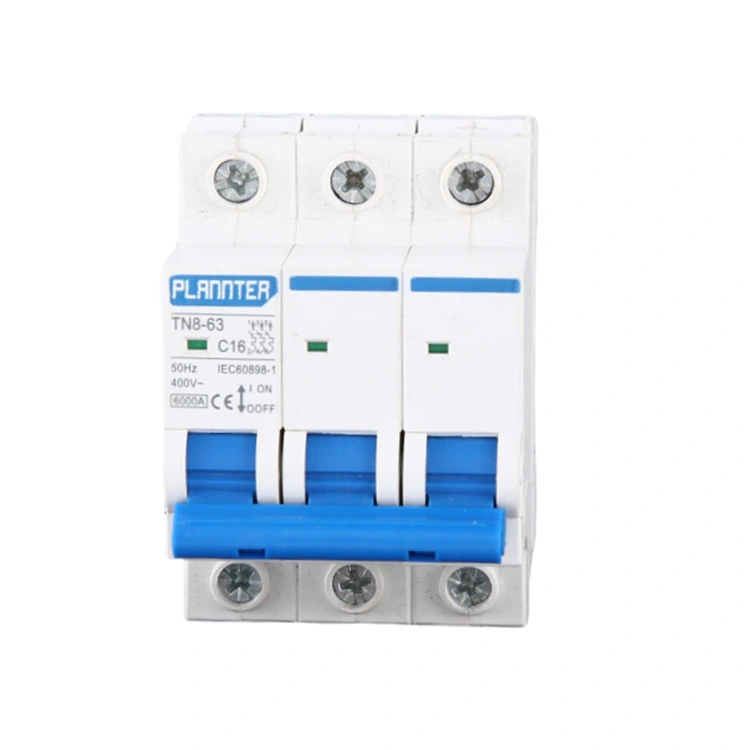 Por que um disjuntor miniatura de cobre de 3 pólos é essencial para a proteção elétrica moderna?